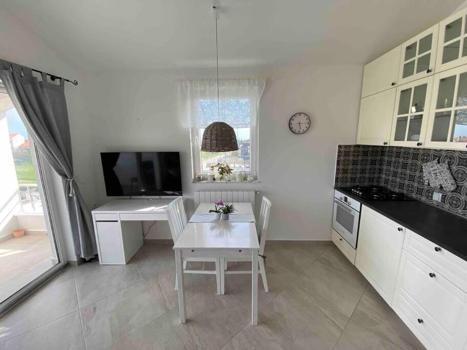 Apartment Laurus Premantura Extérieur photo